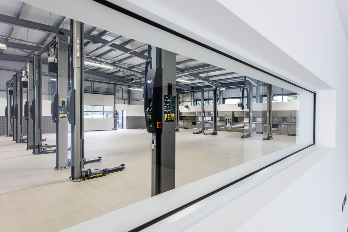 Ferrari & Maserati Aftersales Facility - Automotive Construction - Horizon Construction